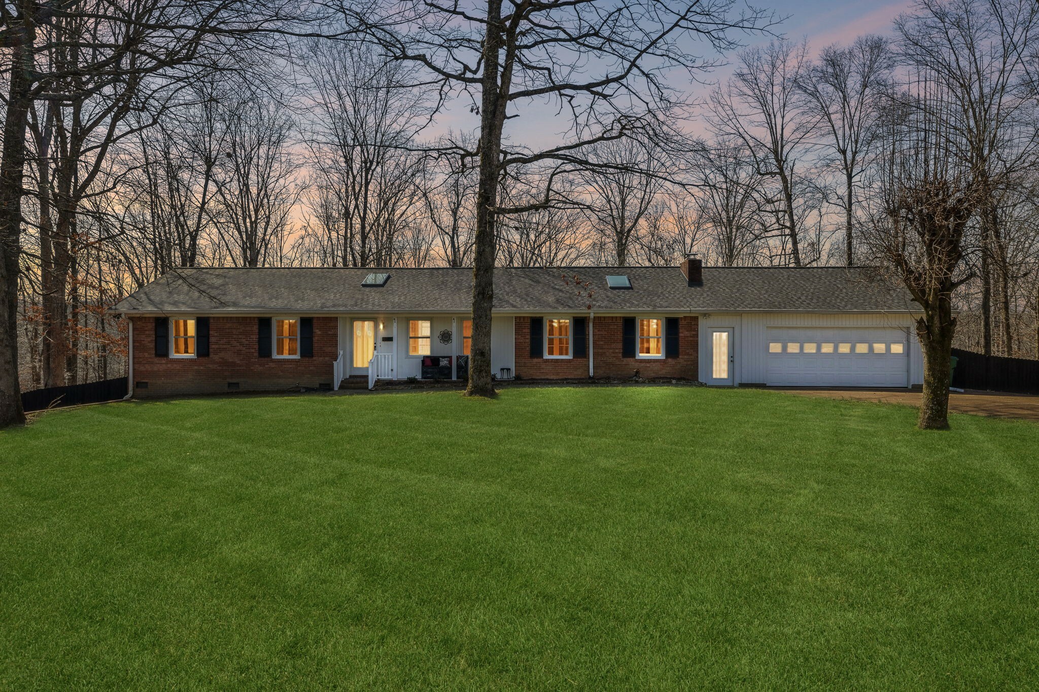 Property Photo: 14 Tate Ct TN 37185