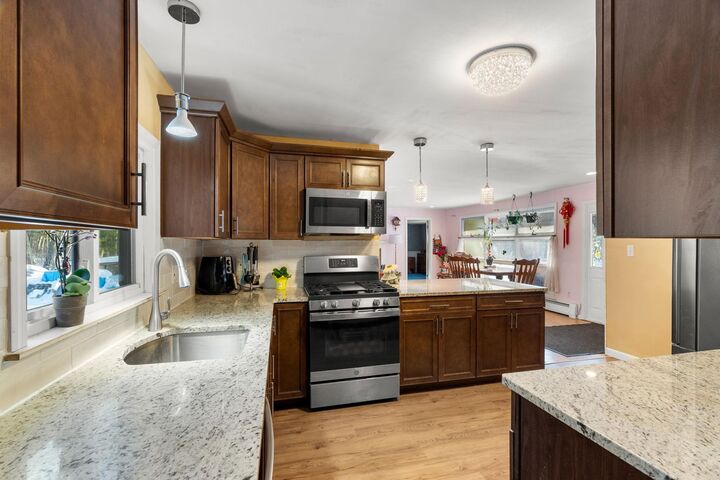 Property Photo: 153 Lawrence Road NH 03079