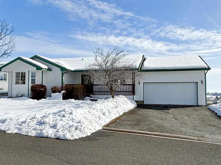 5660 Havencrest Drive  Klamath Falls OR 97603 photo
