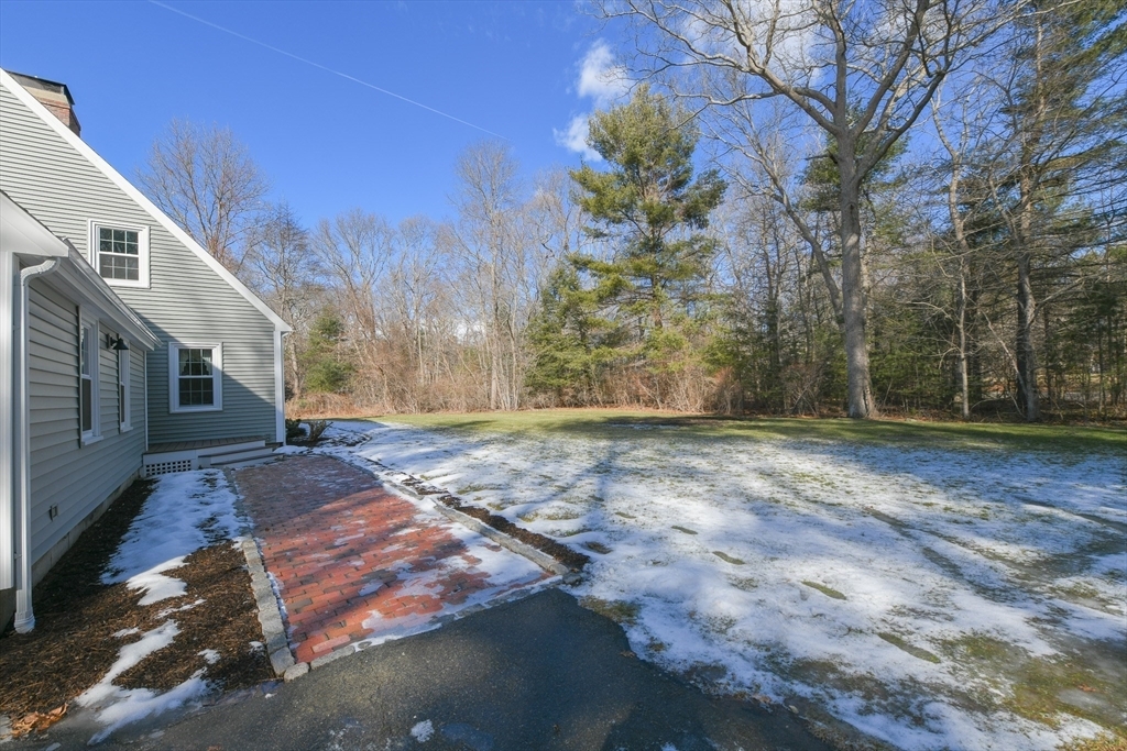 Property Photo:  10 Briggs Lane  MA 02769 