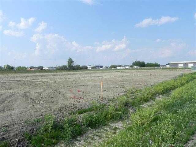 Property Photo: 5384 Len Thompson Drive AB T4L 2H3