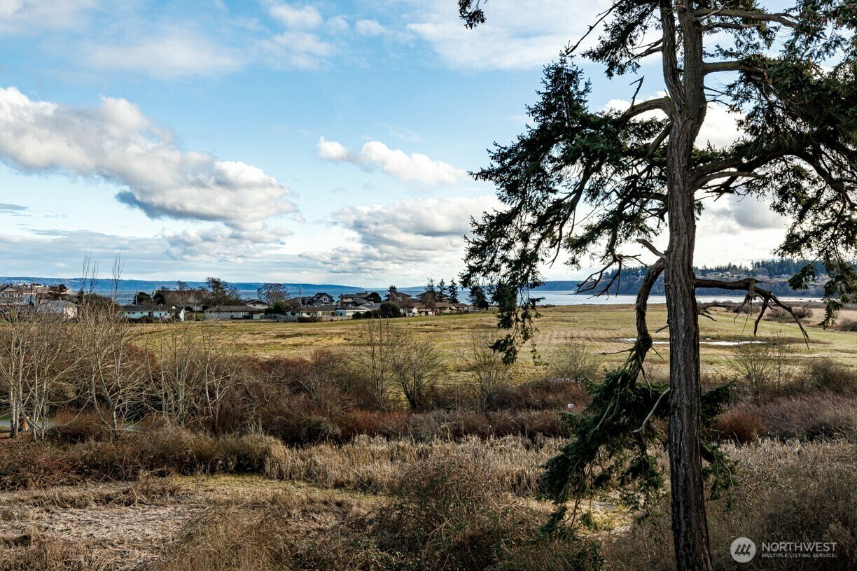 Property Photo:  485 SW Bayshore Drive D302  WA 98277 