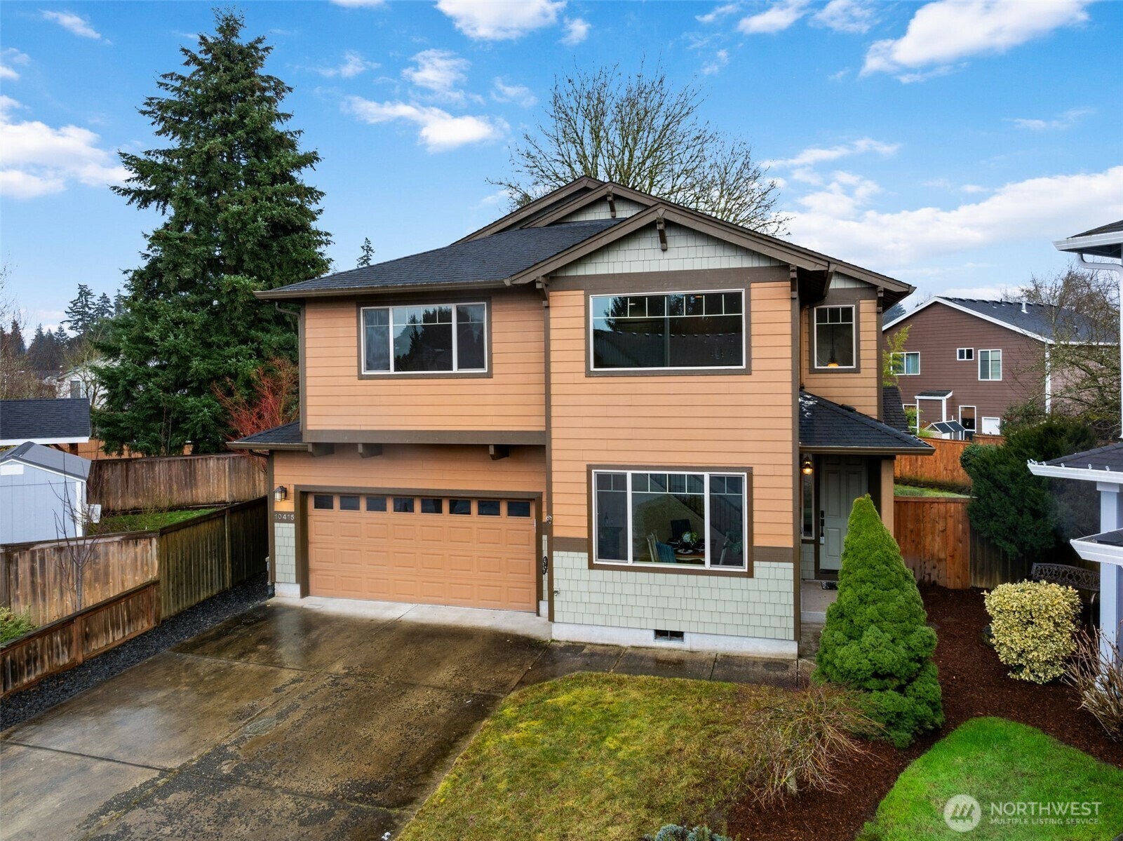 Property Photo:  10415 NE 21st Court  WA 98686 