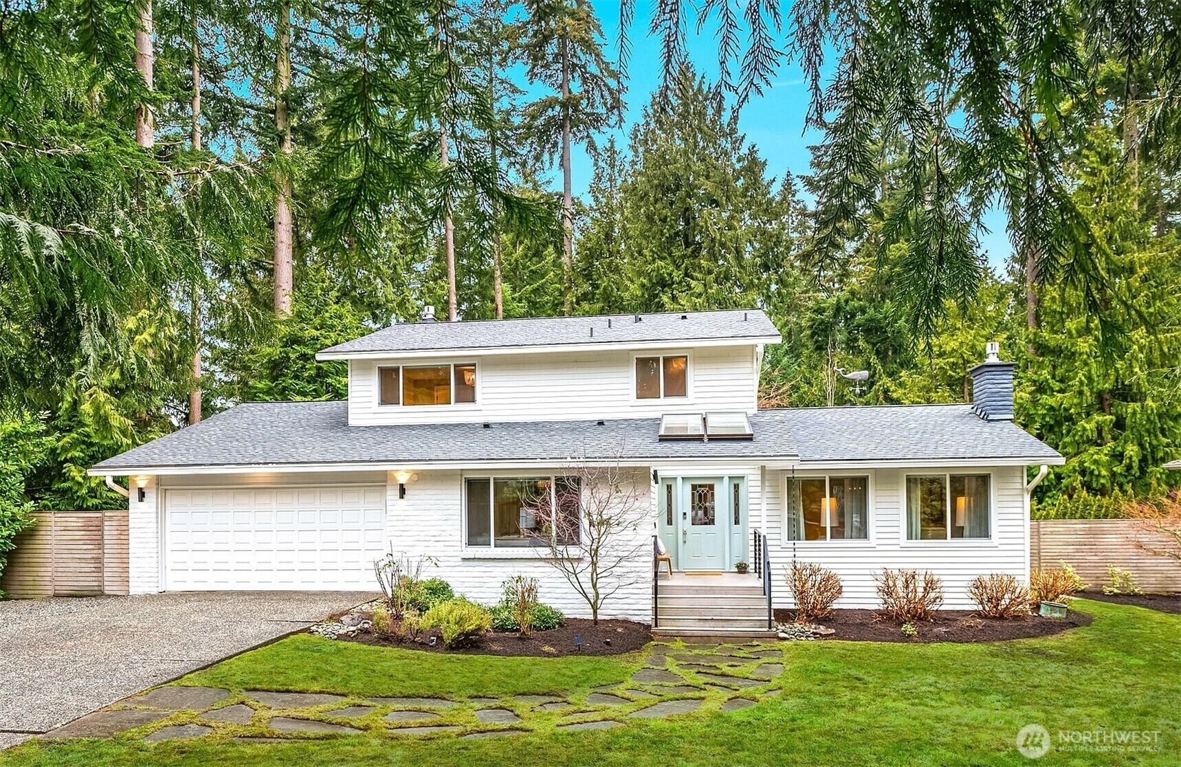 Property Photo:  7055  130th Avenue NE  WA 98033 