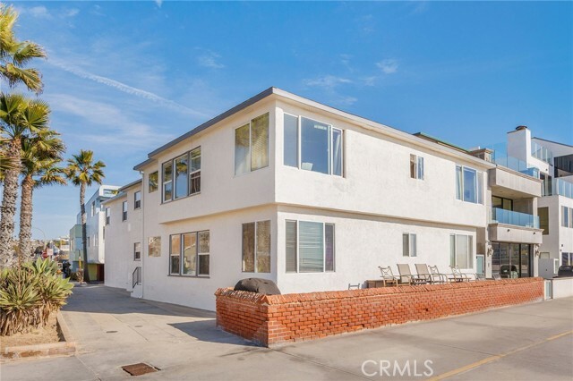 Property Photo: 2 2nd Street CA 90254