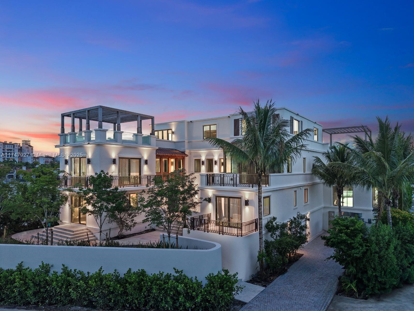 1007 Links Dr  Miami Beach FL 33109 photo