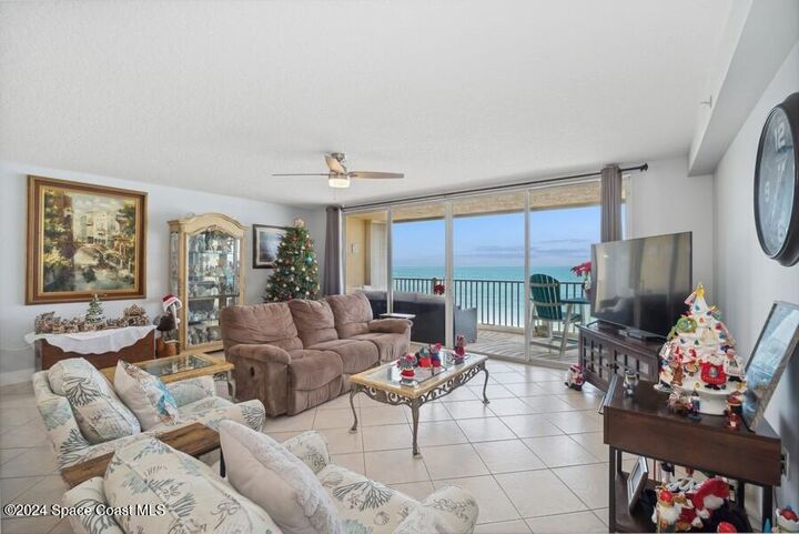Property Photo: 1831 Jimmy Buffett Mem Highway FL 32937