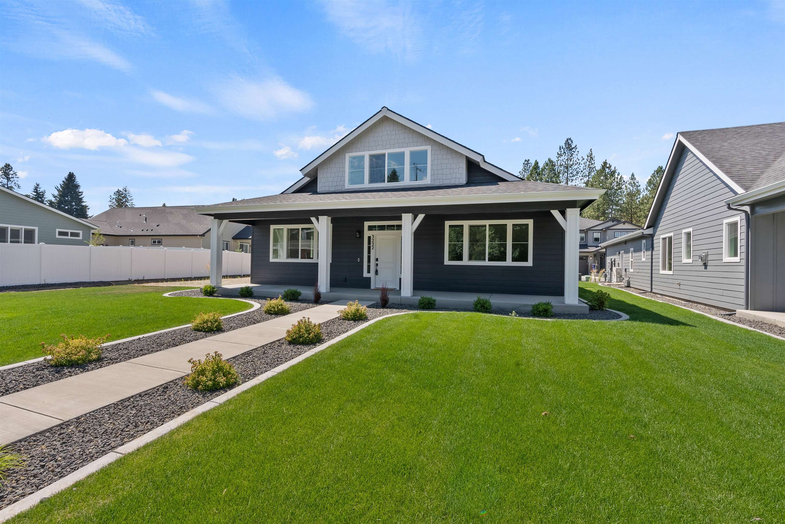 Property Photo: 3222 S Crestline St WA 99203