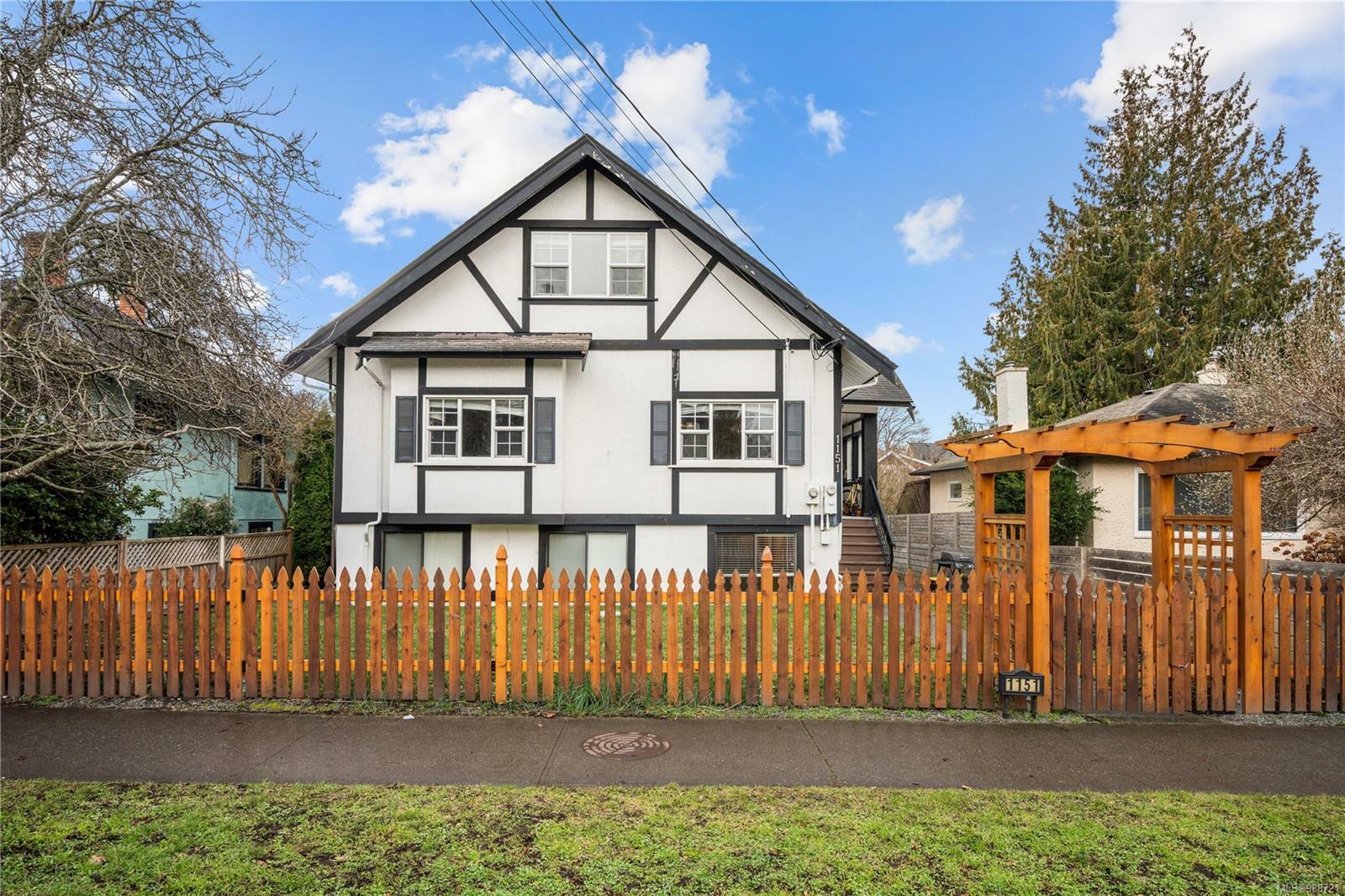 Property Photo:  1151 Oxford St  BC V8V 2V2 