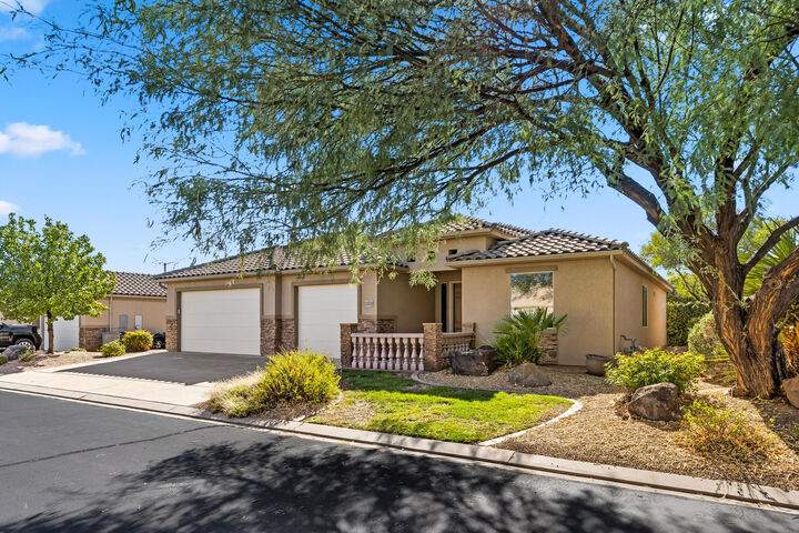 1109 N Ventana Dr  Washington UT 84780 photo