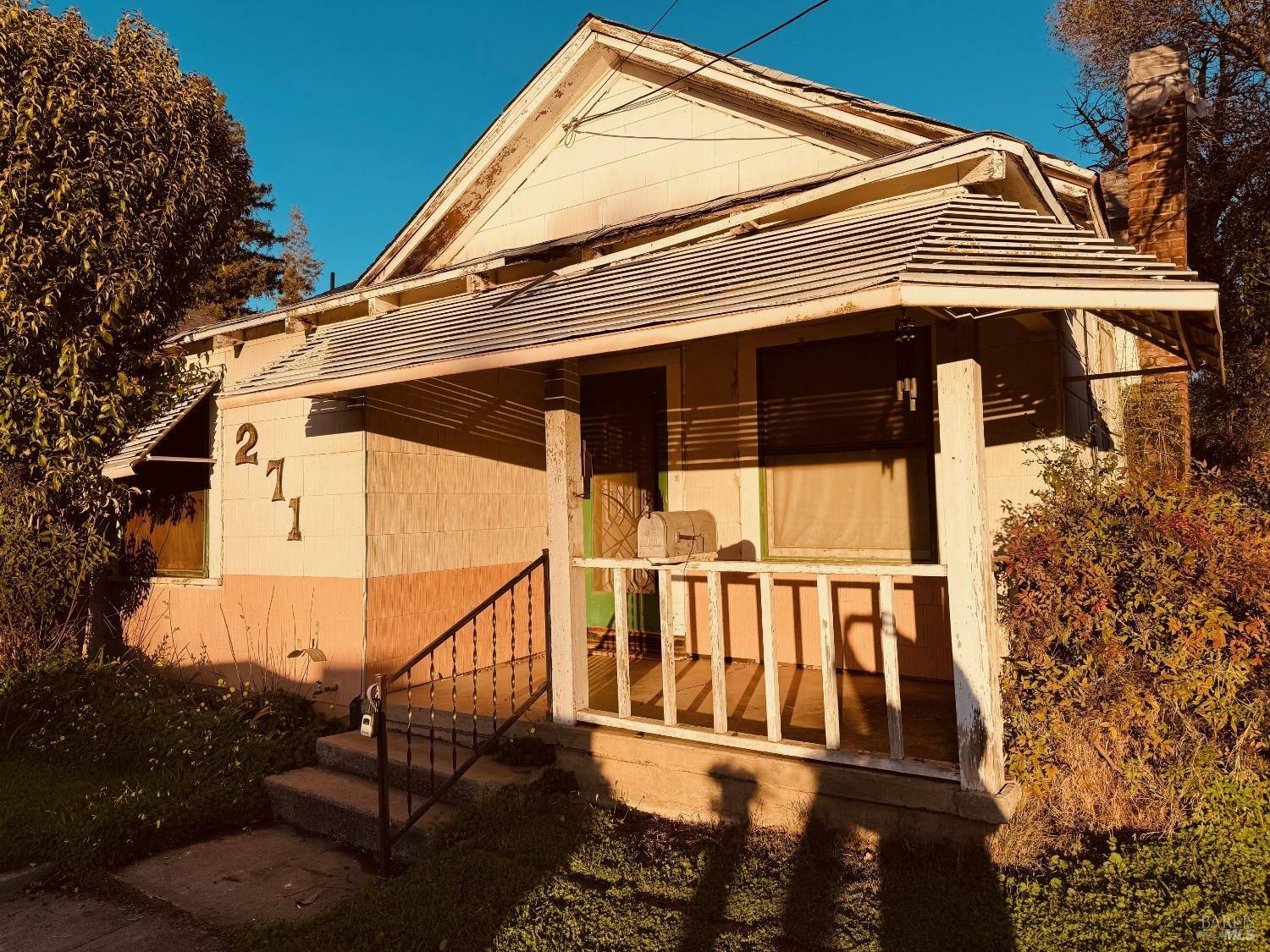 Property Photo: 271 S 3rd Street CA 95620