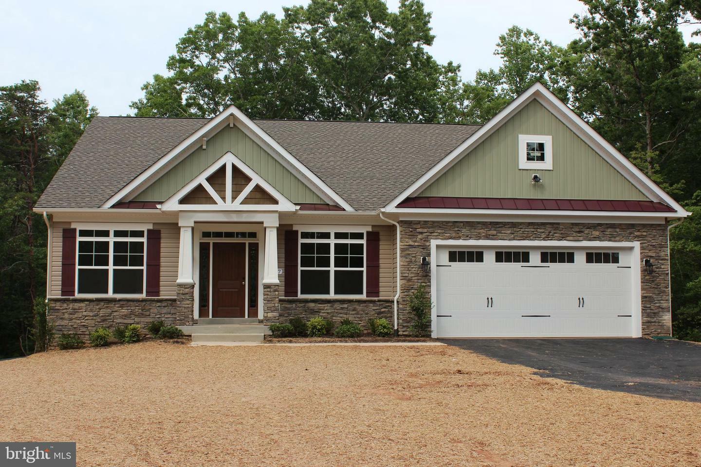 Property Photo: 185 Infinity Lane VA 22554