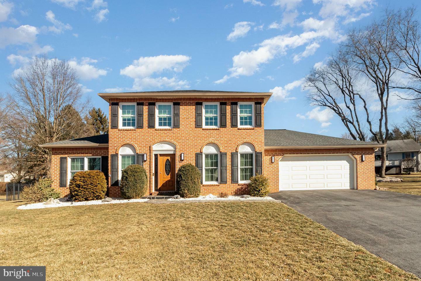 Property Photo:  17 Raspberry Drive  PA 17050 