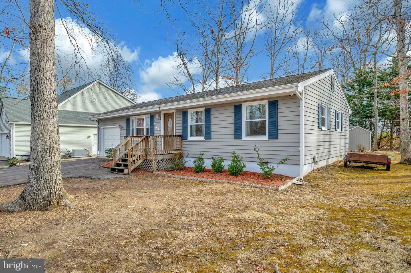 Property Photo:  207 Limestone Lane  VA 22508 