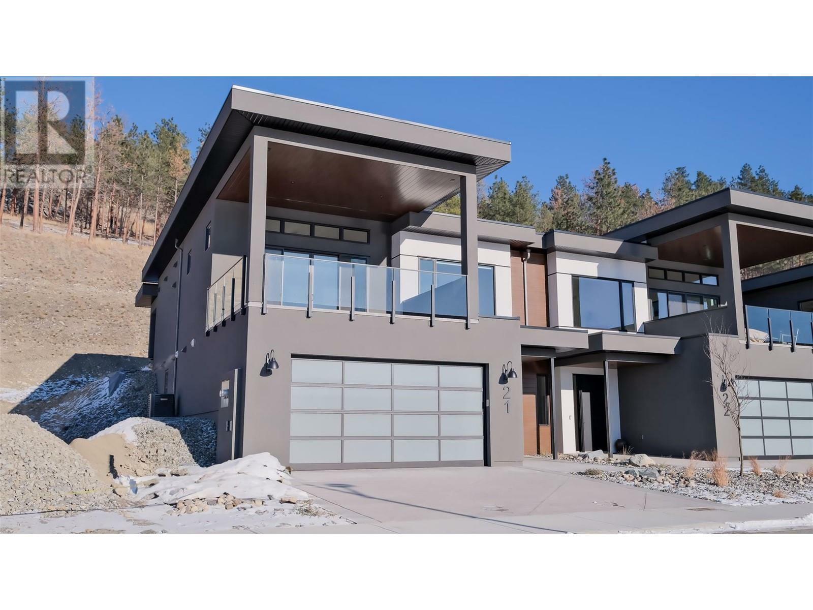 Property Photo: 9201 Okanagan Centre Road West 19 BC V4V 0B8