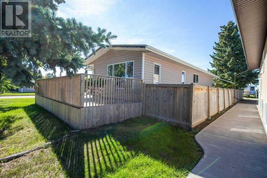 Property Photo: 4902 58 Street AB T0B 2L0