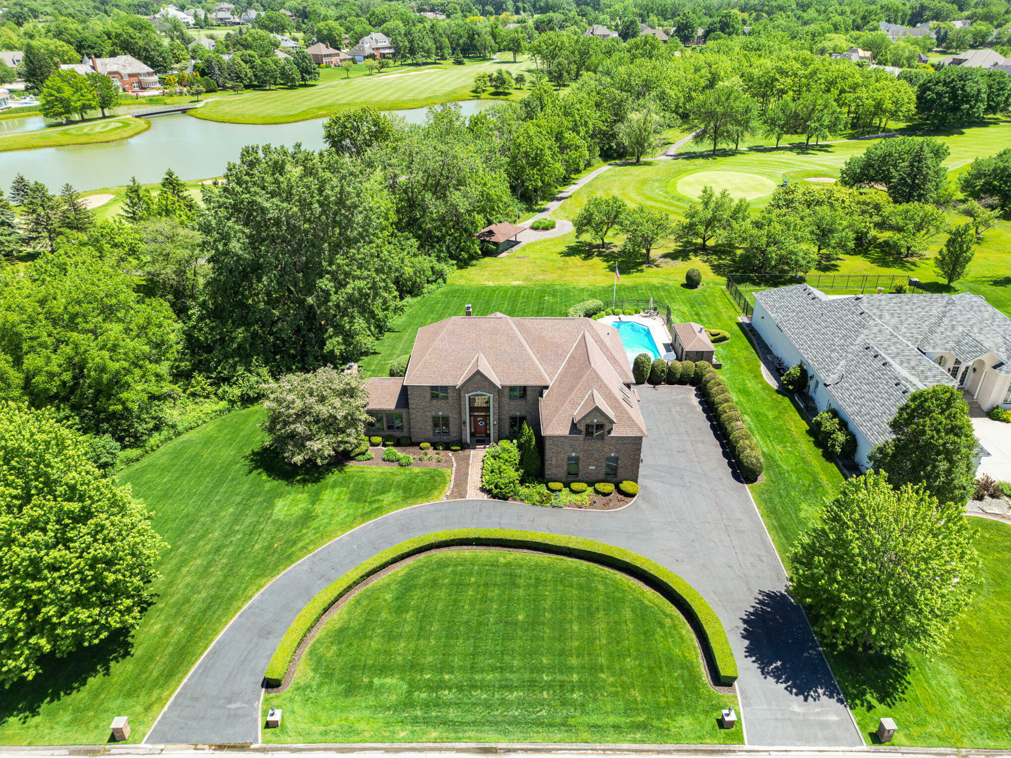 811 Royal Dublin Lane  Dyer IN 46311 photo