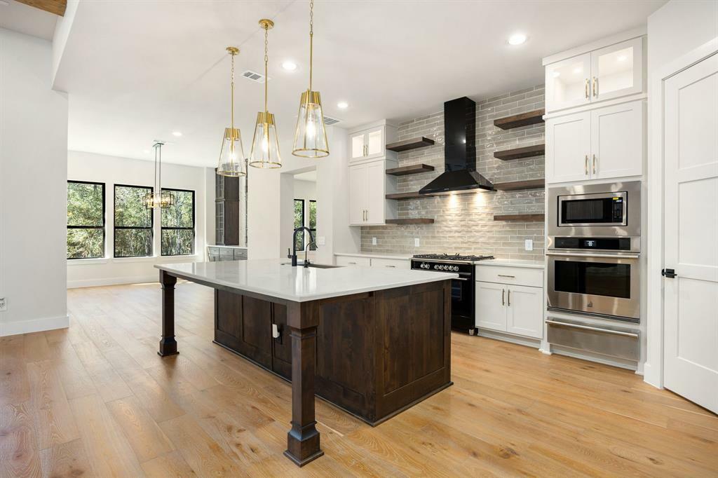 7613 Trinity Pines Drive  Montgomery TX 77316 photo