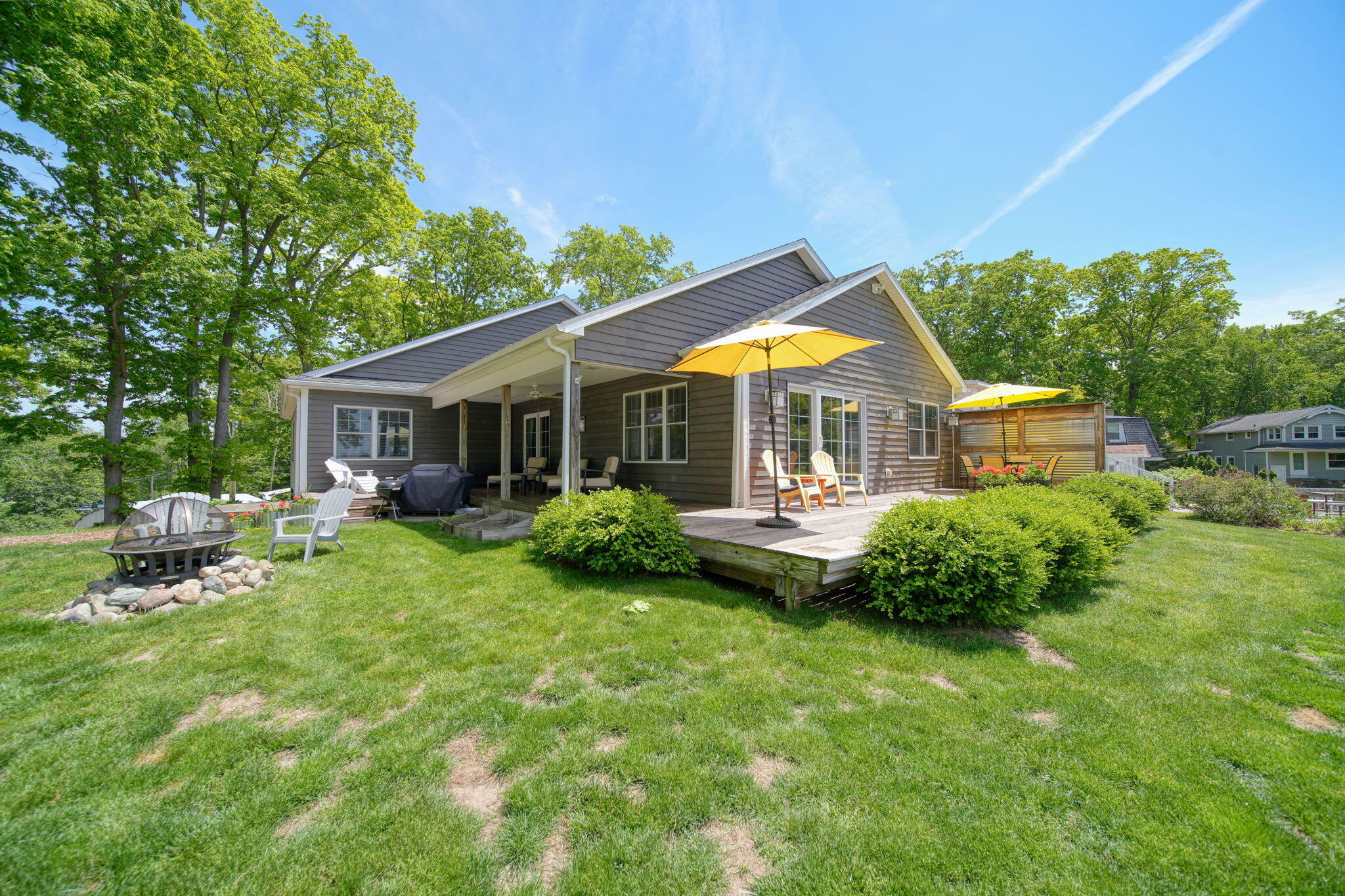 Property Photo: 1853 Shady Lane MI 49230