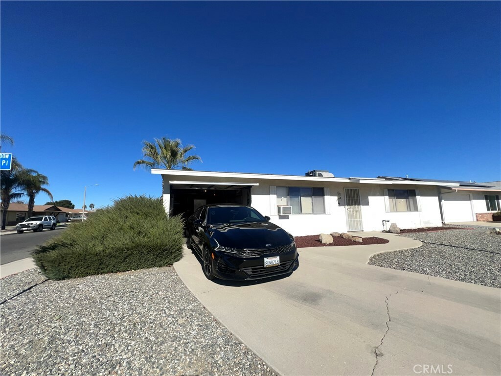 Property Photo:  1598 W Wesley Place  CA 92543 