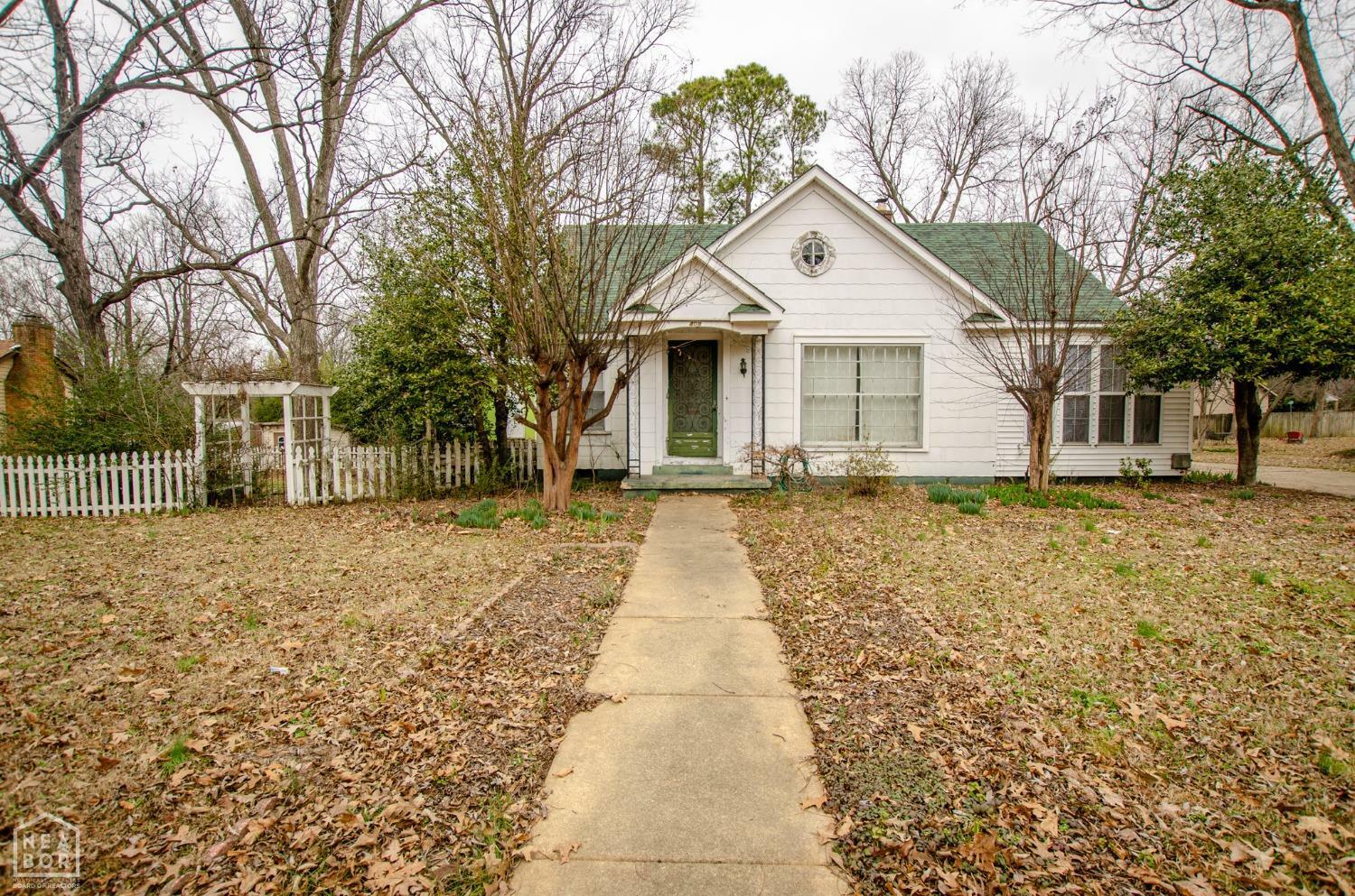 408 W Cherry Avenue  Jonesboro AR 72401 photo