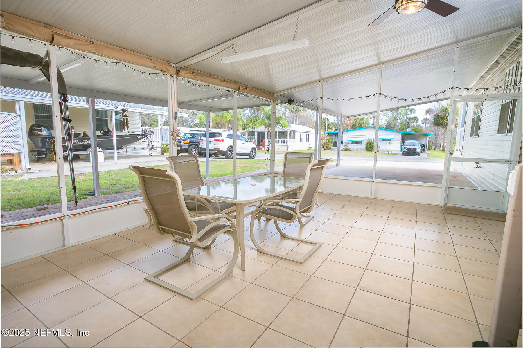 Property Photo: 141 Pine Lake Drive FL 32189