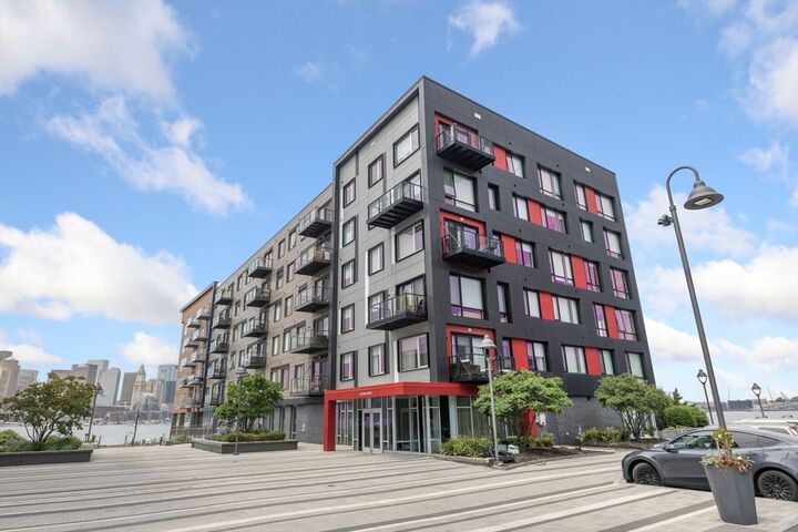 Property Photo: 65 Lewis Street Ph01 (601) MA 02128
