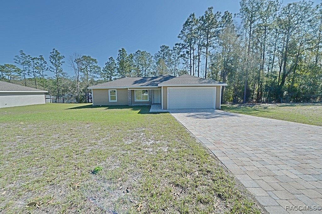 9693 N Wayland Avenue  Citrus Springs FL 34434 photo