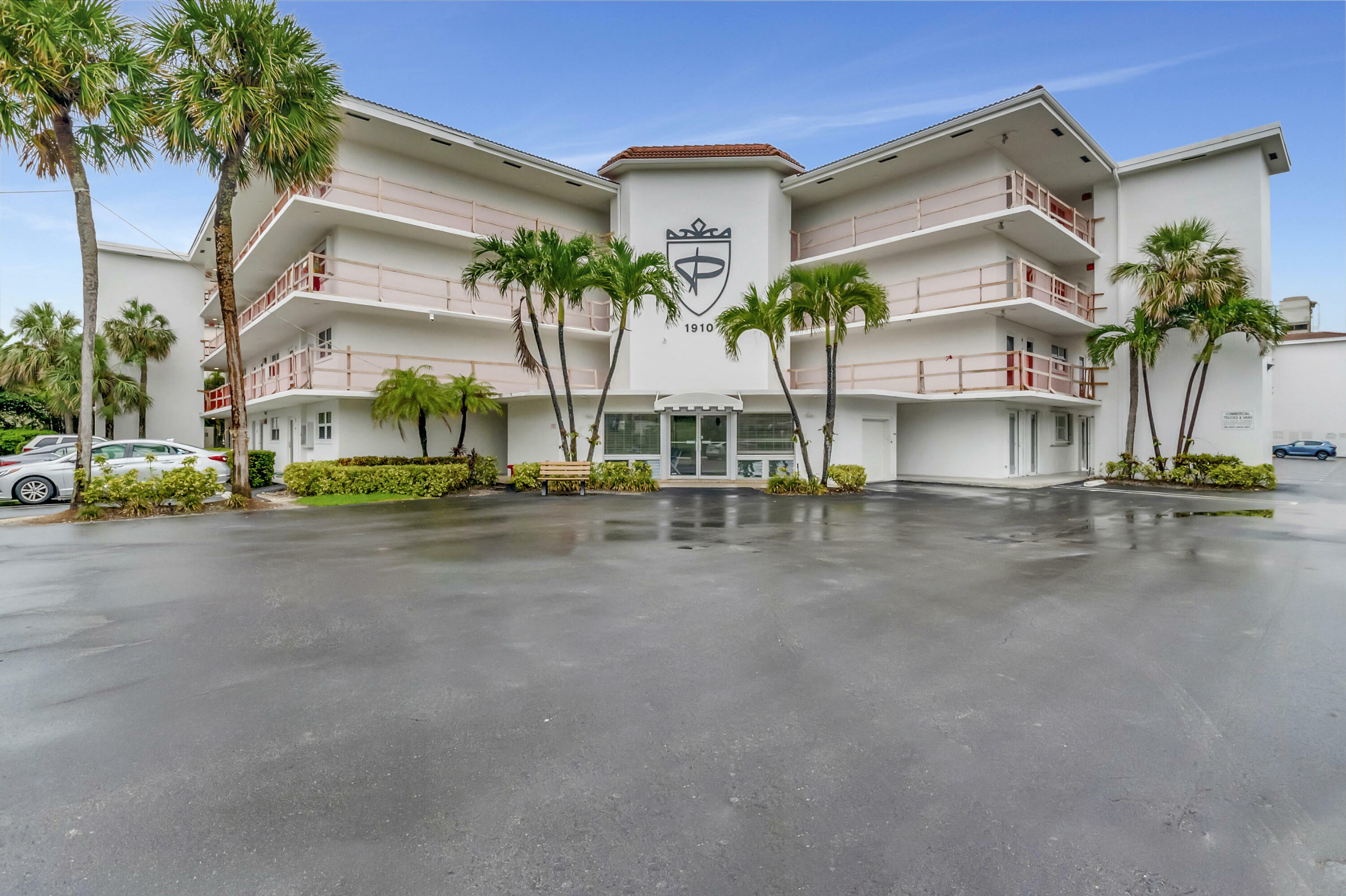 Property Photo:  1910 S Ocean Boulevard 416  FL 33483 