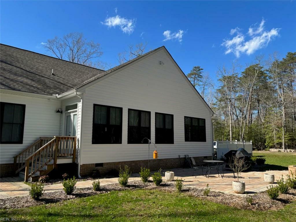 Property Photo: 11293 Bayport Lndg VA 23061