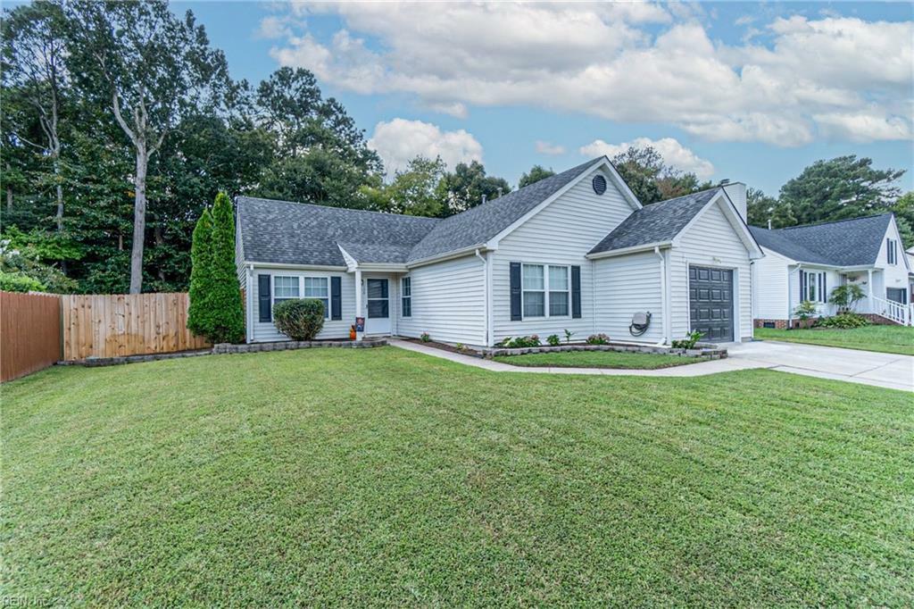 Property Photo:  154 Ashford Dr  VA 23434 