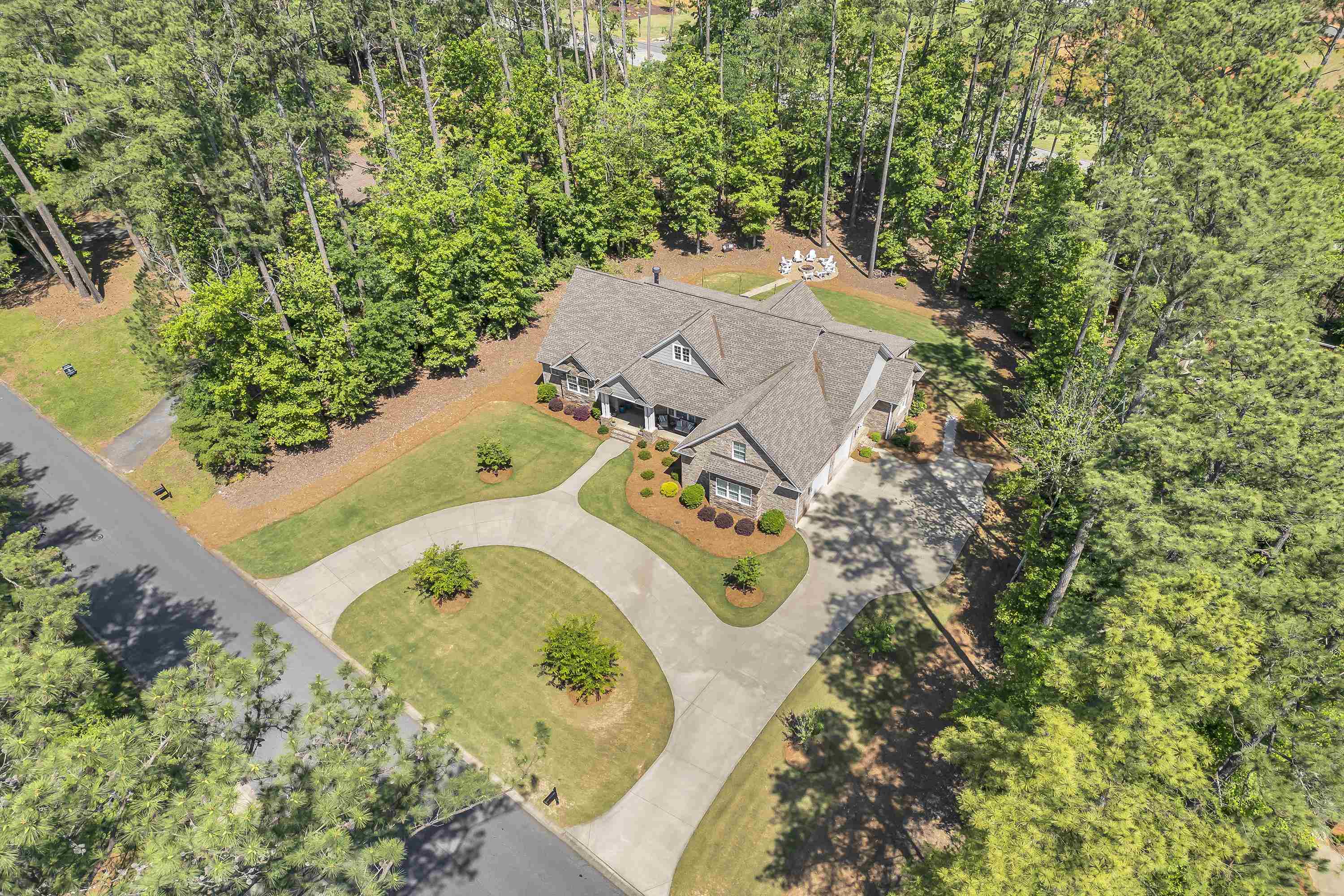 Property Photo: 104 Carolina Club Drive SC 29306