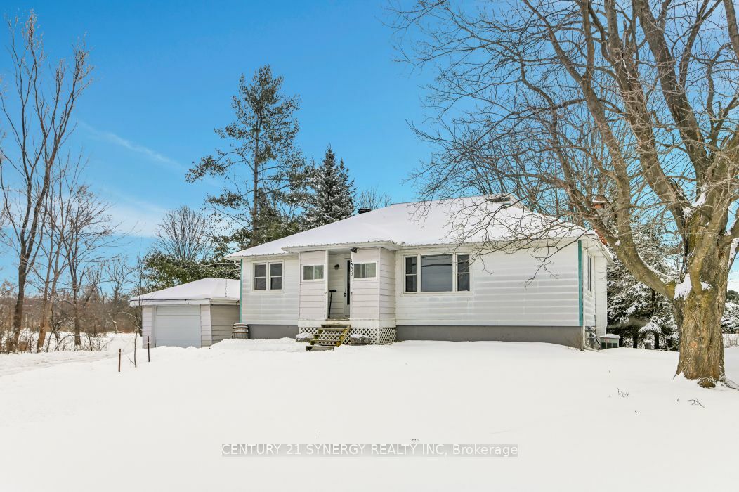 Property Photo:  1538 Old Montreal Rd  ON K4C 1G8 