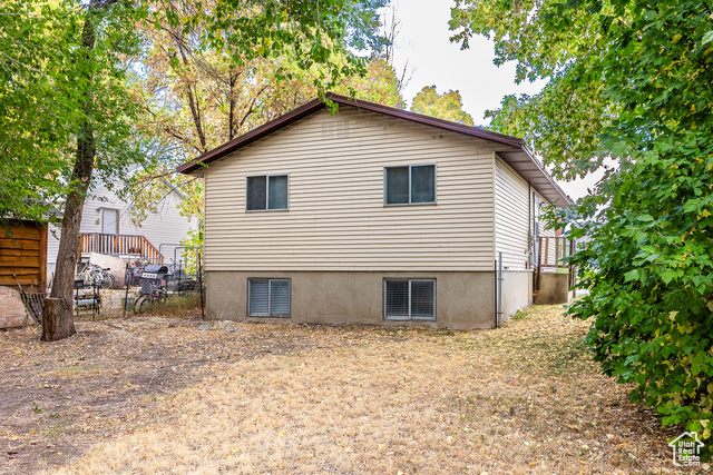 Property Photo:  460 S 500 E  UT 84032 