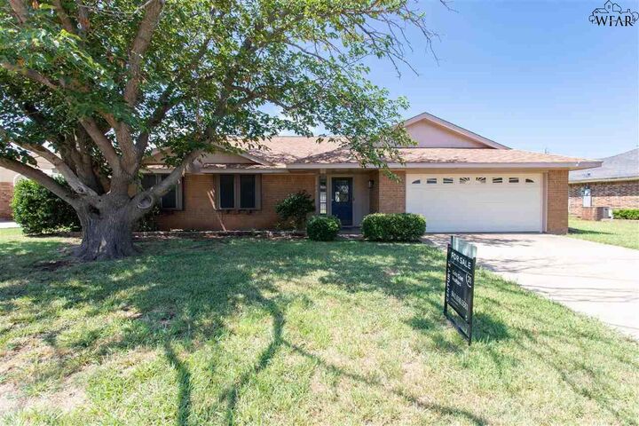 4614 Spring Shadow Drive  Wichita Falls TX 76310 photo