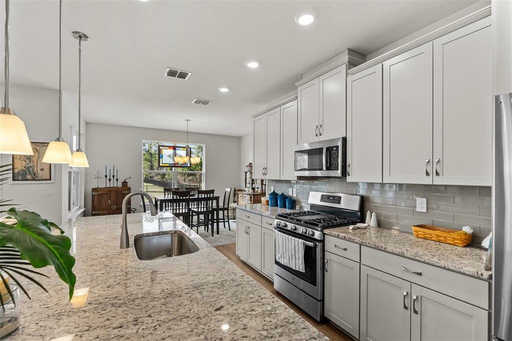 Property Photo:  93322 Sandown Drive  FL 32034 