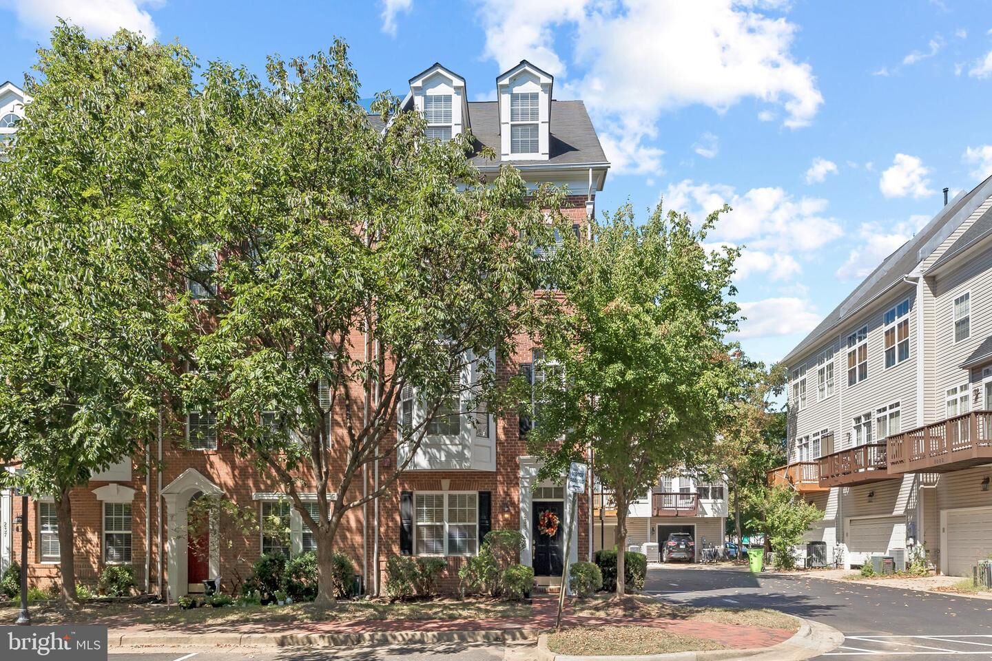 Property Photo:  233 Medlock Lane  VA 22304 