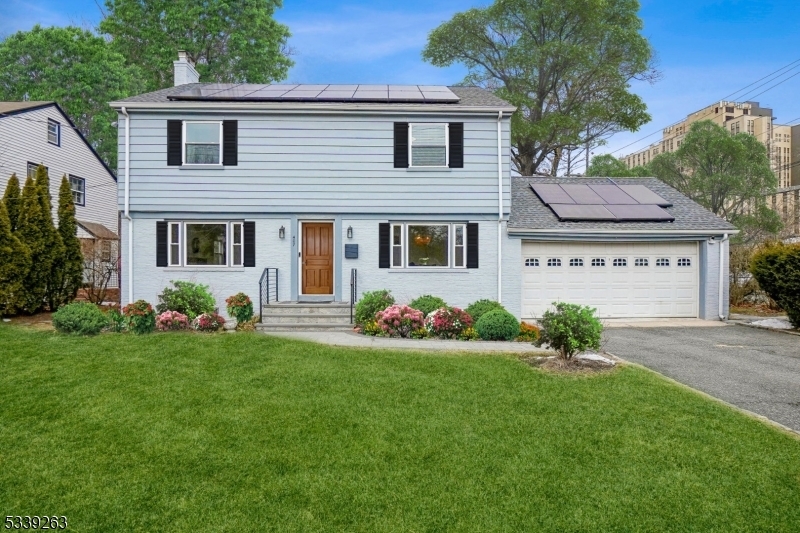 Property Photo: 407 Stirling Ave NJ 07079