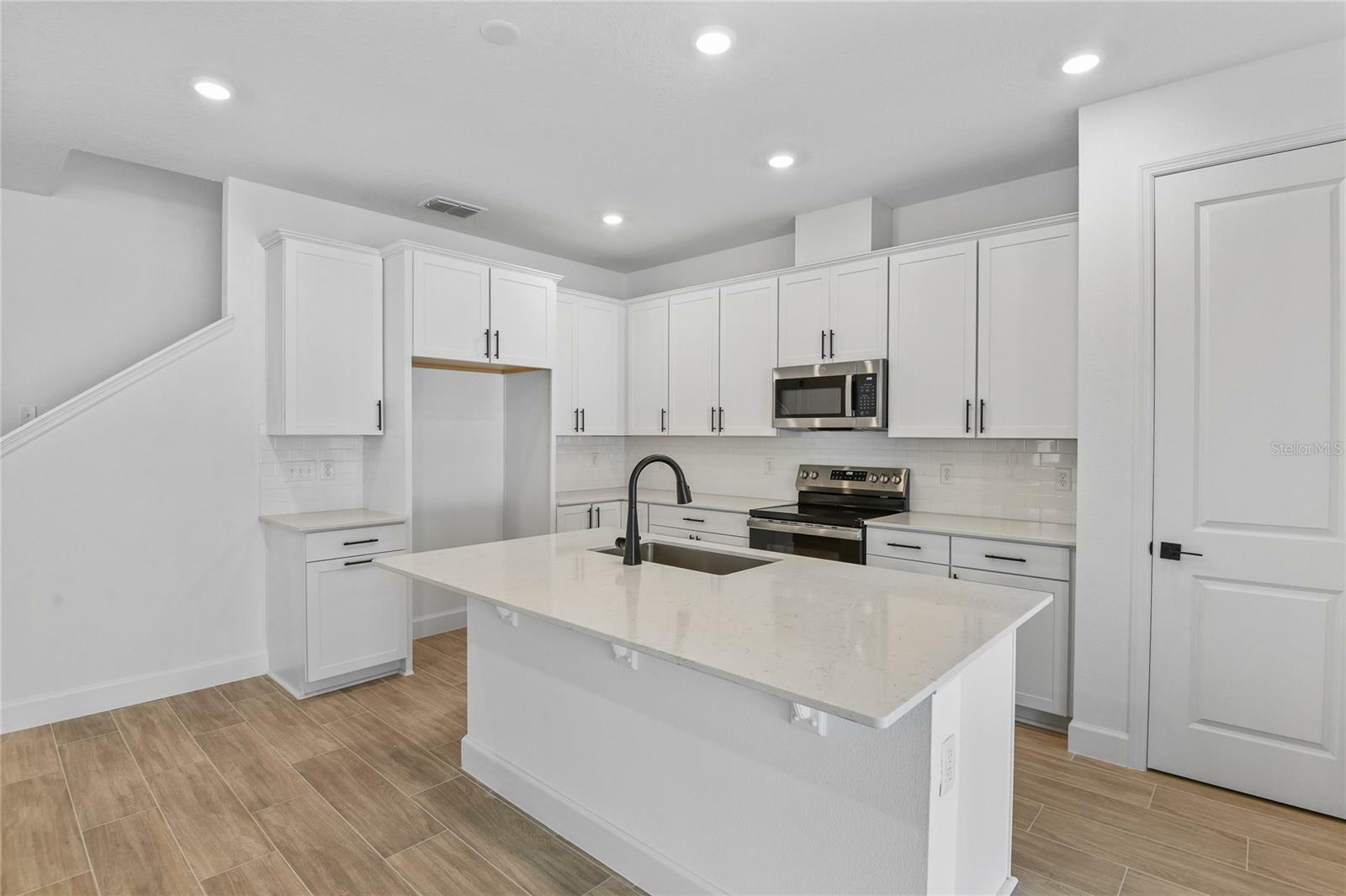 Property Photo: 3757 Deer Ridge Drive FL 32757