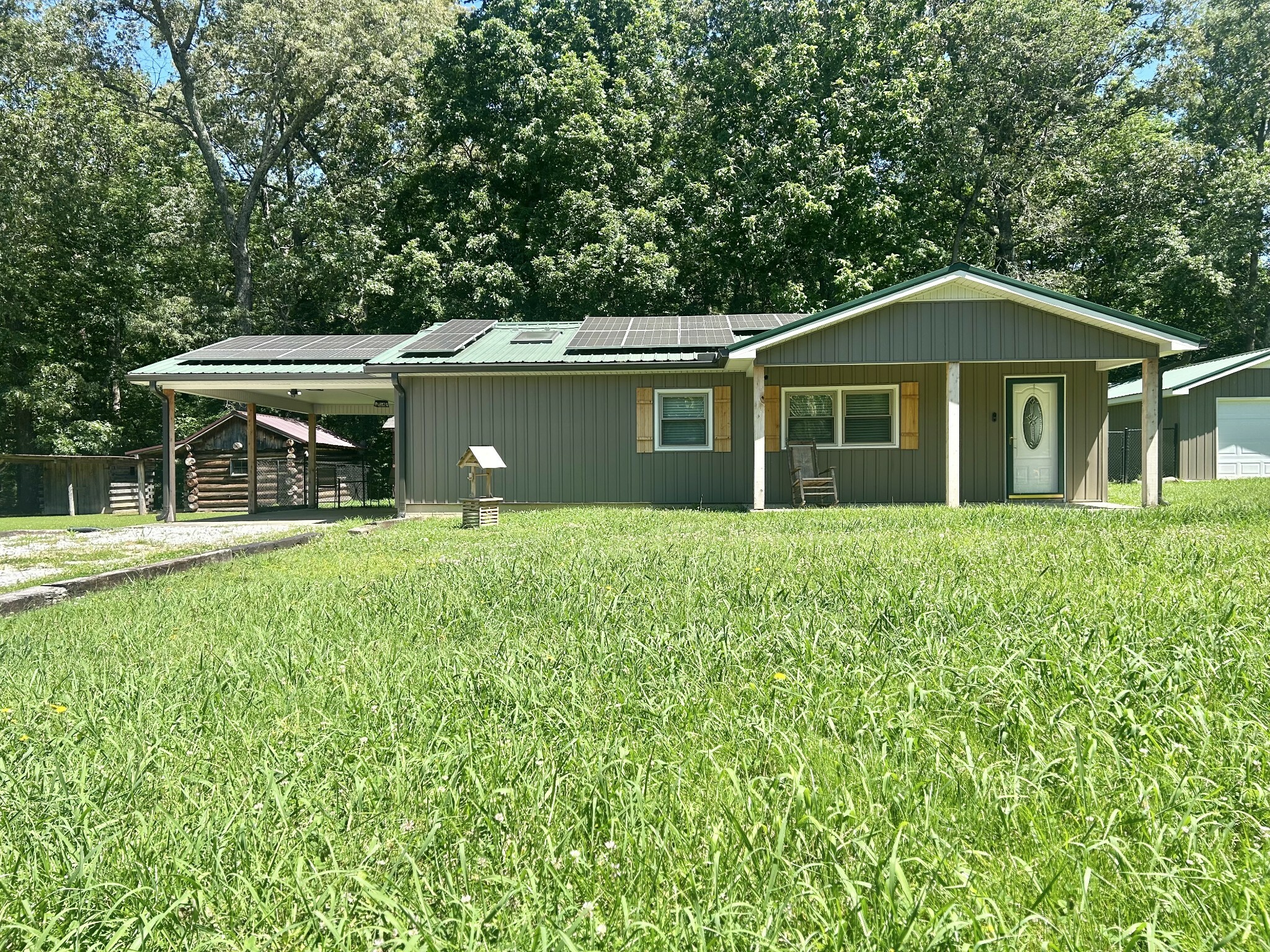 Property Photo:  403 Bryan Blvd  TN 37355 