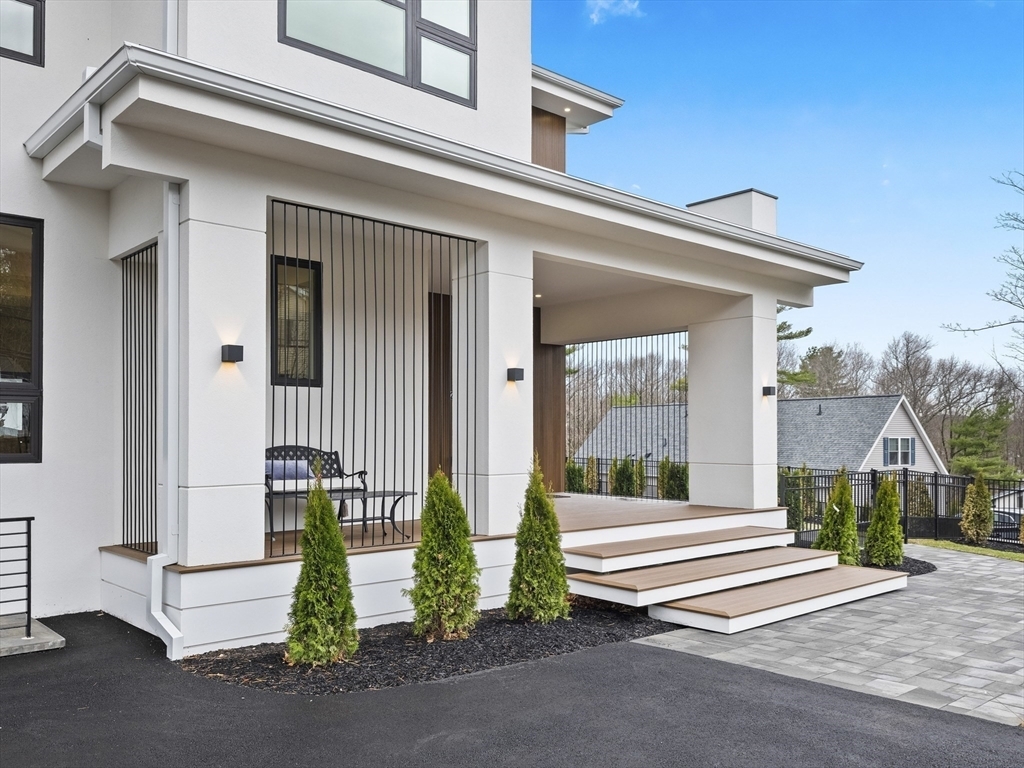Property Photo: 225 Walnut St MA 01906