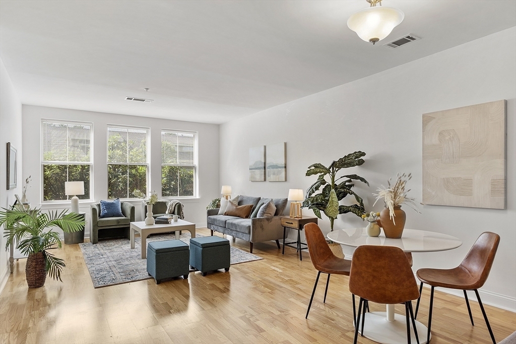 Property Photo: 3 Harvest Drive 106 MA 01845