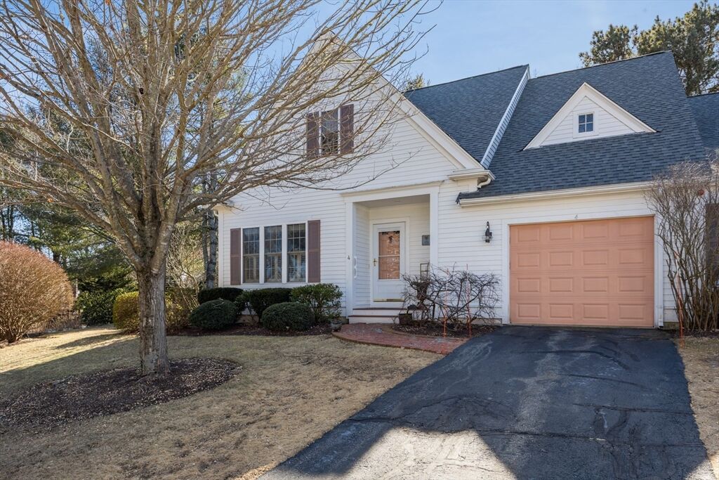 Property Photo: 4 Stratford Ridge MA 02649