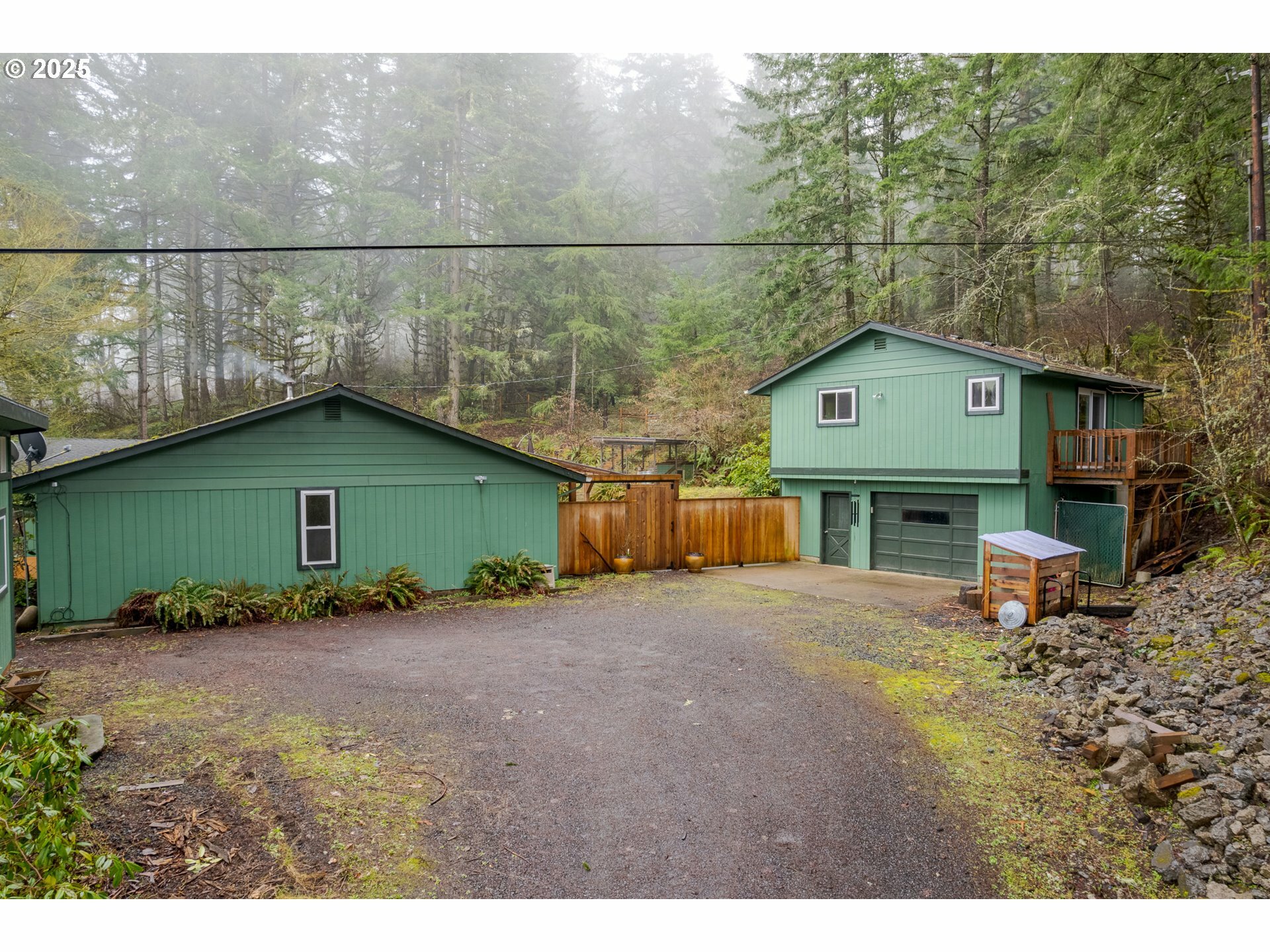 29536 Simmons Rd  Eugene OR 97405 photo
