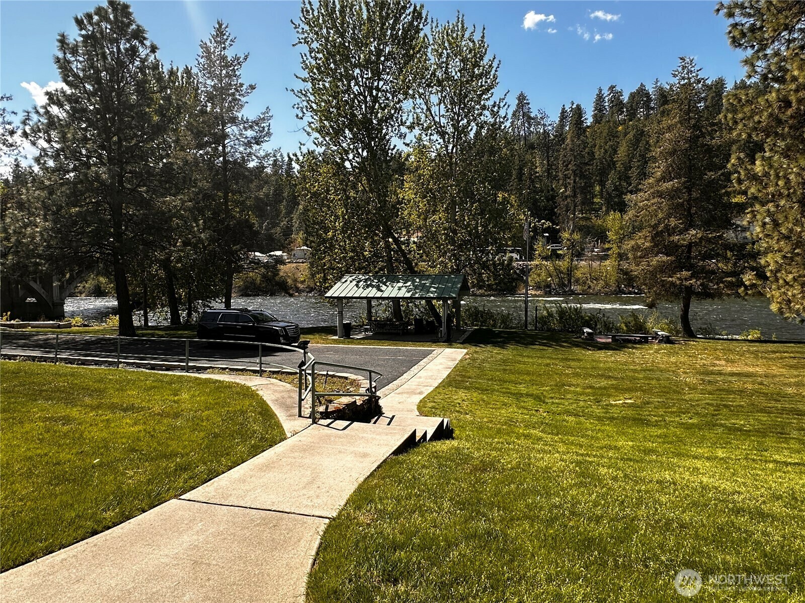Property Photo: 8348 Main Street 6 WA 98847