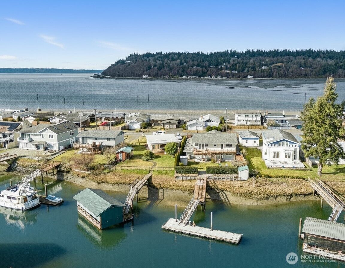 Property Photo:  8171  Sandy Hook Drive  WA 98236 