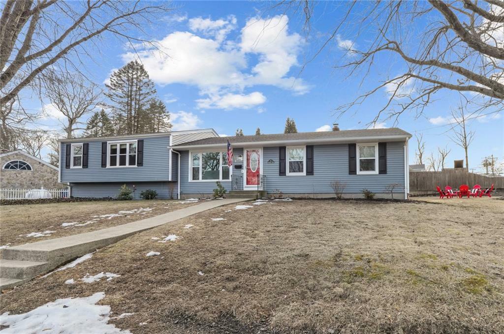 5 Cononchet Trail  East Greenwich RI 02818 photo