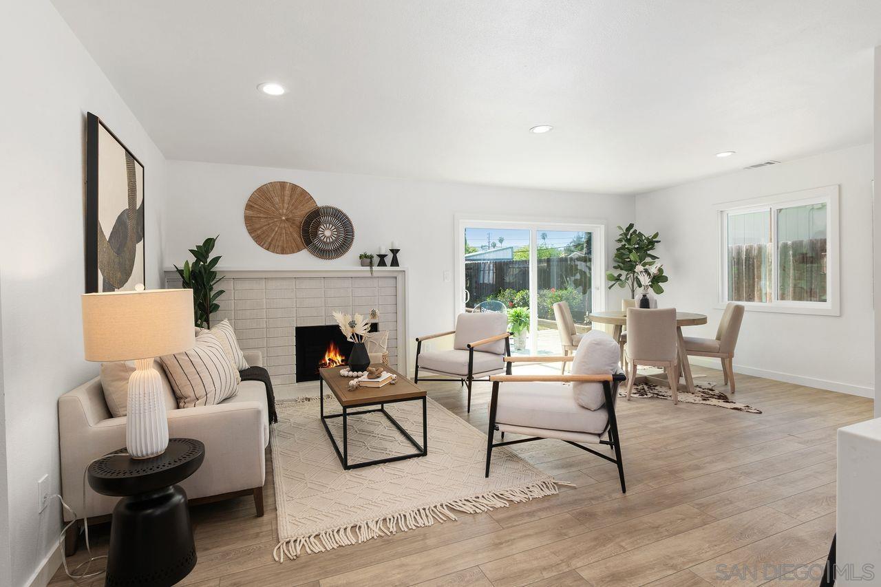 Property Photo: 12914 Morene St CA 92064