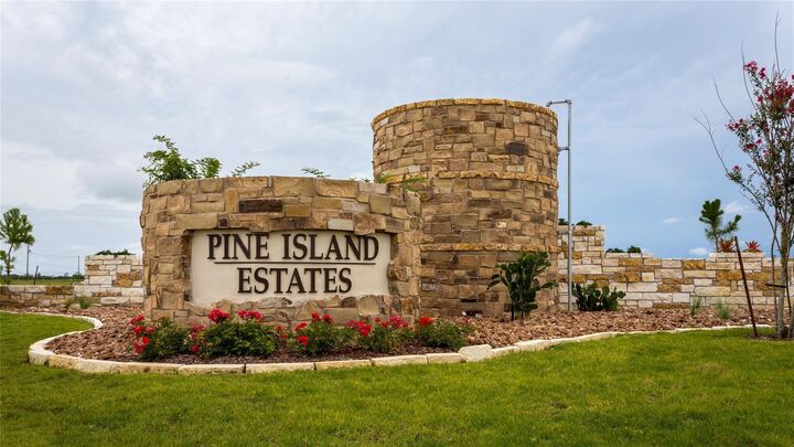 13680 Ponderosa Trl  Beaumont TX 77713 photo