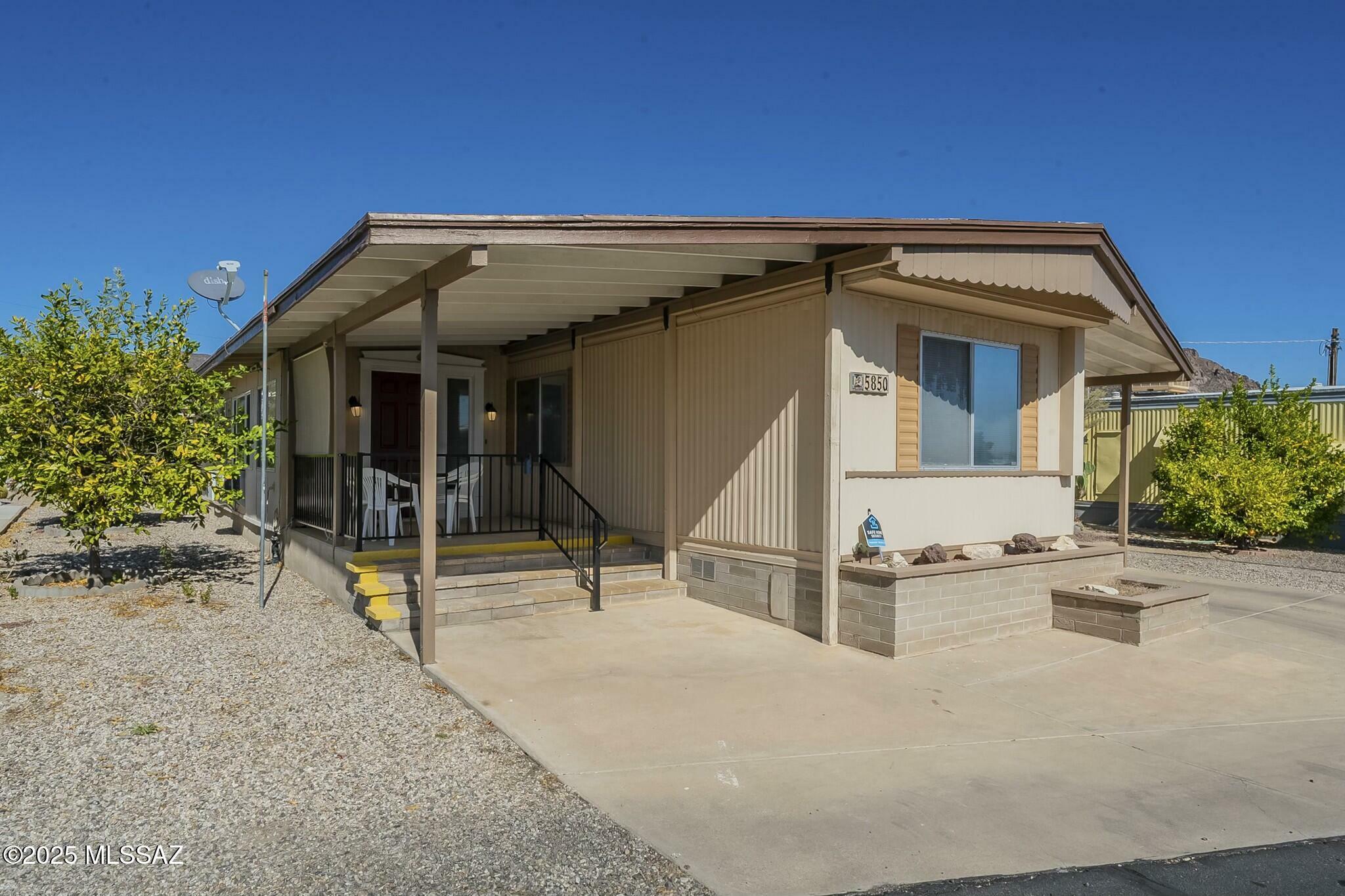 Property Photo: 5850 W Box R Street AZ 85713